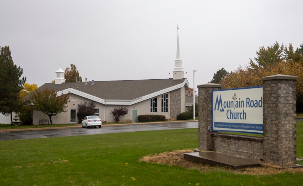 churches near me that help homeless